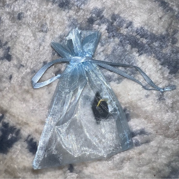 Crocs Jibbitz Charm Graduation Cap / College Grad Themed Class of 2023 NEW - Picture 6 of 9